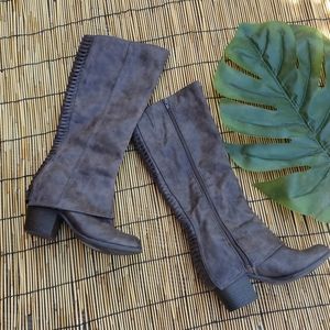 Fergalicius Boots Size 7.